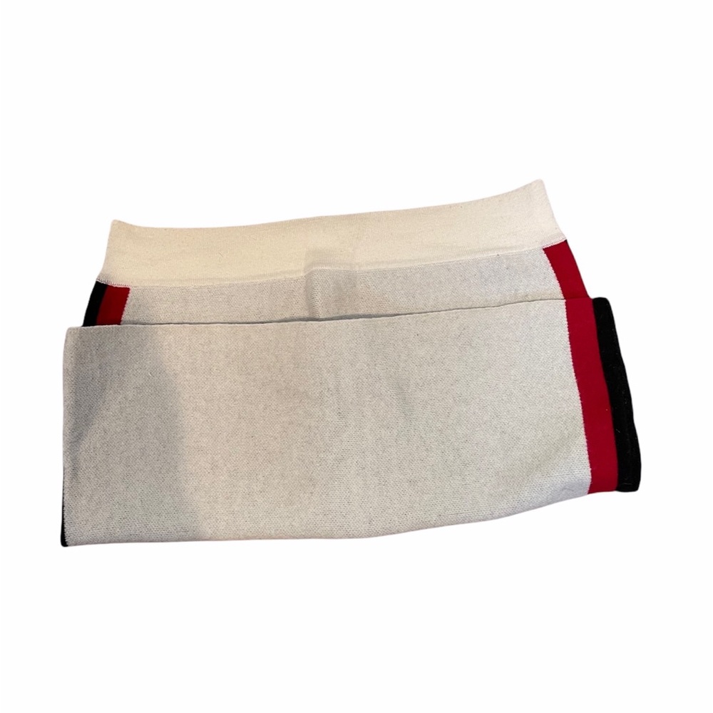Women White-Red Black Short Skirt - Picture 2 of 4